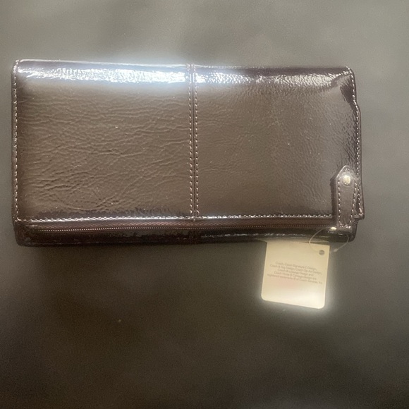 Coach ladies wallet with credit card holders and Check insert - Picture 2 of 6